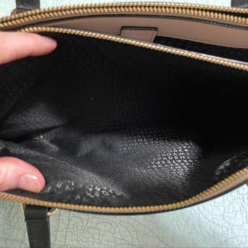 EUC Kate Spade Tan & Black Purse - Picture 5 of 8